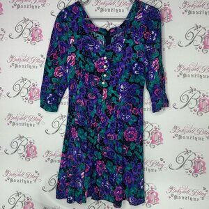 Vintage Floral Dress Purple pink Green Pattern flowers buttons retro